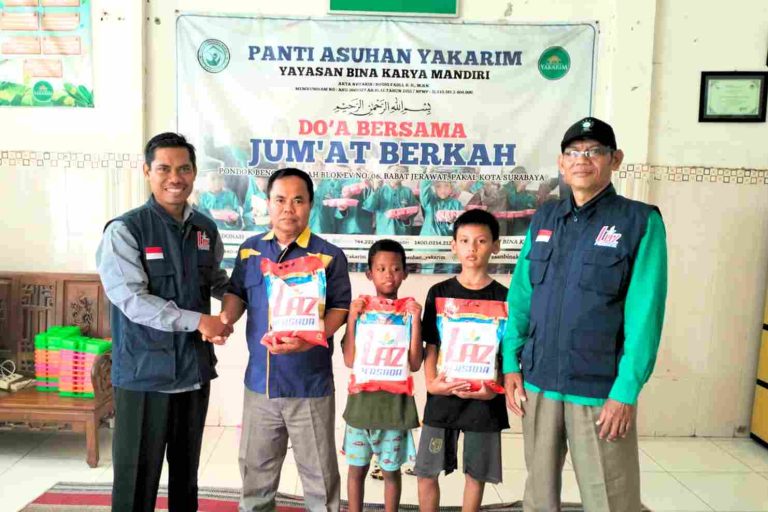 LAZ Persada Salurkan Beras ke Panti Yakarim