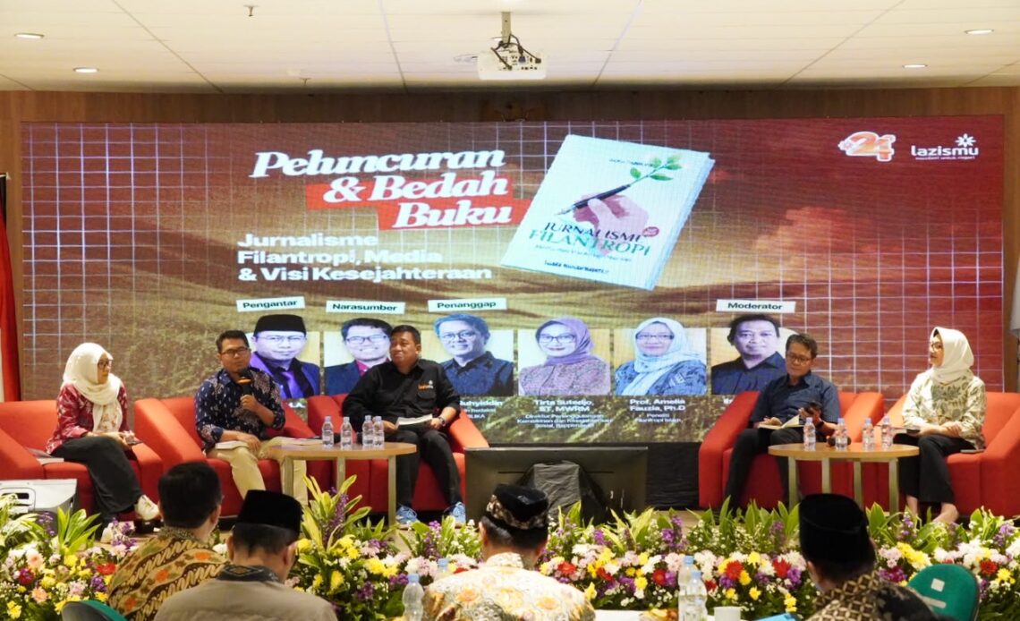 Jurnalisme Filantropi: Revitalisasi Peran Media untuk Visi Kesejahteraan Umat