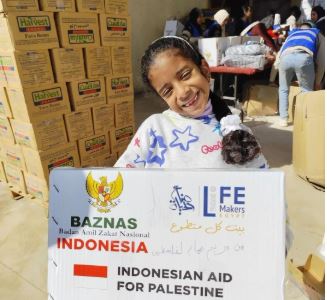 Senyum_Anak_Palestina.JPG