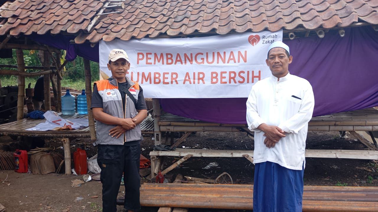Rumah Zakat Salurkan Wakaf Air Bersih untuk Warga di Probolinggo