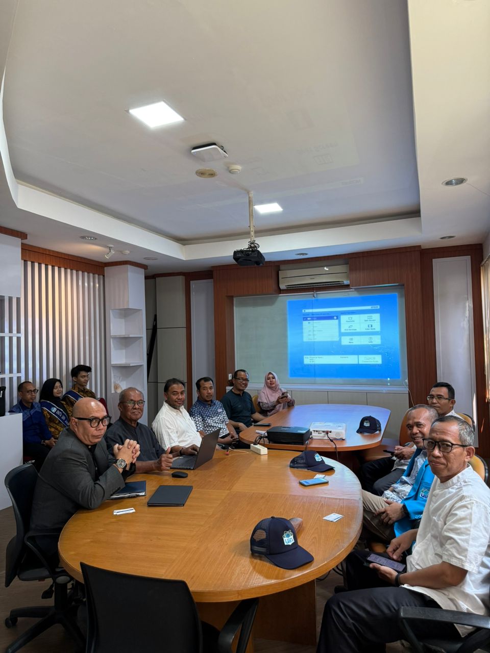 Kunjungan MAAB Malaysia ke FDIKOM UIN Jakarta  - (Ada 0 foto)