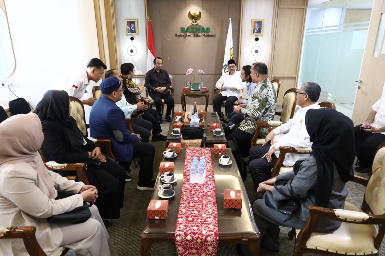 Foto 2 (Sumber: BAZNAS RI) Foto 2 (Sumber: BAZNAS RI)